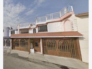 Casa en Venta en Bosques del Valle 1a Sección Coacalco de Berriozábal