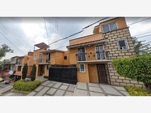 Casa en Venta en Lomas de Padierna Tlalpan