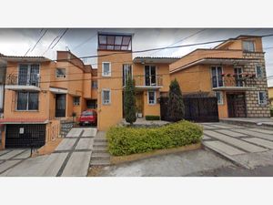 Casa en Venta en Lomas de Padierna Tlalpan