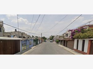 Casa en Venta en Villa de las Flores 1a Sección (Unidad Coacalco) Coacalco de Berriozábal