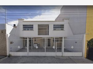 Casa en Venta en Boulevares de San Francisco Pachuca de Soto