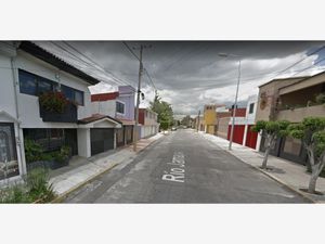 Casa en Venta en Jardines de San Manuel Puebla