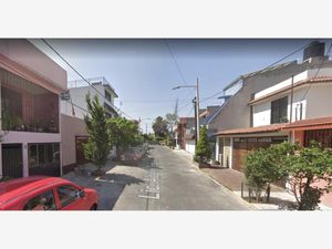 Casa en Venta en Constitucion de 1917 Iztapalapa