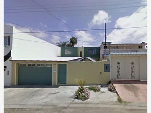 Casa en Venta en Playas de Tijuana Sección Jardines Tijuana