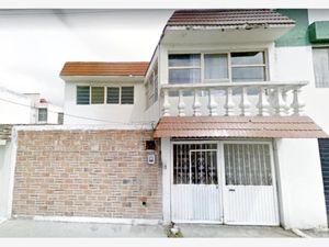 Casa en Venta en Constitucion Pachuca de Soto