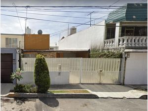 Casa en Venta en Prados del Rosario Azcapotzalco