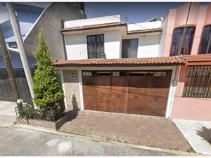 Casa en Venta en Constitucion de 1917 Iztapalapa