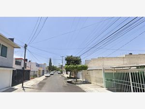 Casa en Venta en Las Aguilas Zapopan