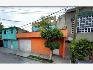 Casa en Venta en Jardines del Tepeyac Ecatepec de Morelos