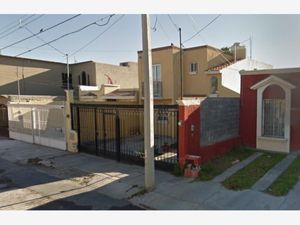 Casa en Venta en Jardines Coloniales Saltillo