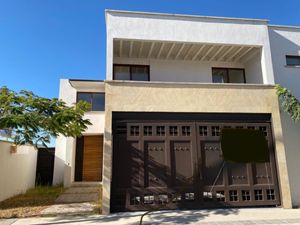 Casa en Venta en Pirules Residencial León