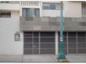 Casa en Venta en Lomas de las Aguilas Álvaro Obregón