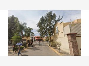 Casa en Venta en Jardines de La Hacienda Tonalá