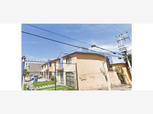 Casa en Venta en San Buenaventura Ixtapaluca