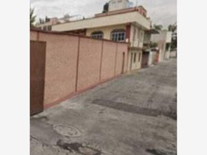 Casa en Venta en El Triunfo Iztapalapa