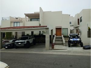 Casa en Venta en Bosque Esmeralda Atizapán de Zaragoza