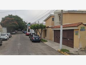 Casa en Venta en La Calma Zapopan