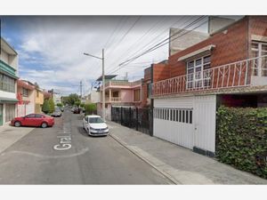 Casa en Venta en Constitucion de 1917 Iztapalapa