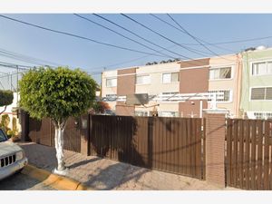 Departamento en Venta en Bosques de Aragon Nezahualcóyotl