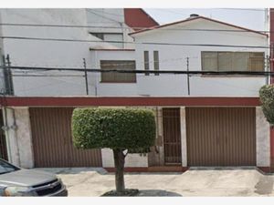 Casa en Venta en Del Carmen Coyoacán