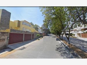 Casa en Venta en Lomas de la Cañada Naucalpan de Juárez