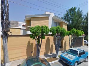 Casa en Venta en La Calma Zapopan