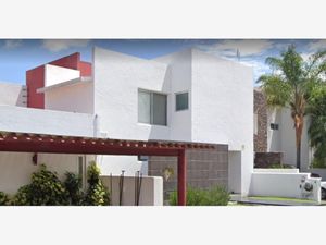 Casa en Venta en Cumbres del Lago Querétaro