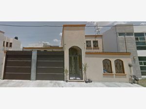 Casa en Venta en Jardines de Casa Blanca San Nicolás de los Garza