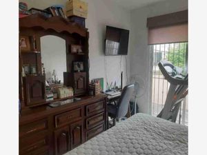 Casa en Venta en Parques Del Nilo Guadalajara