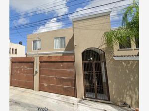 Casa en Venta en Jardines de Casa Blanca San Nicolás de los Garza