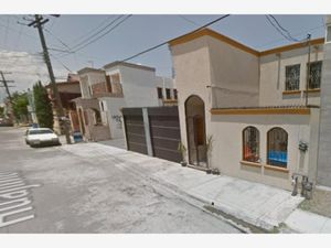 Casa en Venta en Jardines de Casa Blanca San Nicolás de los Garza