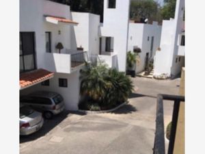 Casa en Venta en Lomas de la Selva Cuernavaca