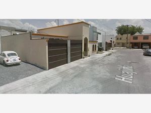 Casa en Venta en Jardines de Casa Blanca San Nicolás de los Garza