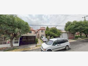 Casa en Venta en San Buenaventura Ixtapaluca