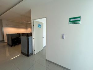 Oficina en venta en Mérida, en Altabrisa, Torre Magnia piso 10