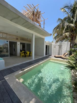 Casa en Venta en Telchac Puerto, Yucatán, a una cuadra de la playa