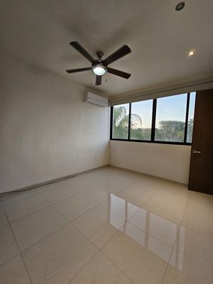 Casa en venta en Temozón Norte en Privada Modena