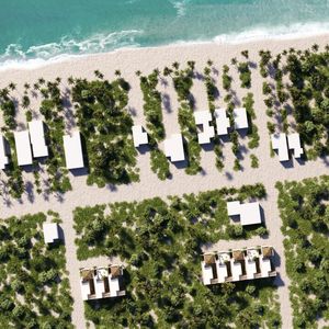 Casa en venta en Playa San Benito, a 100 metros del mar