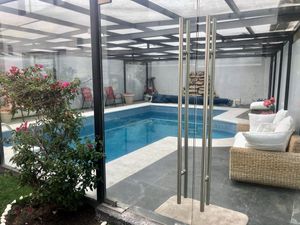 Casa en Venta en San Carlos Metepec