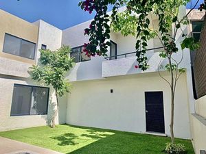 Casa en Venta en Rinconada Palmira Cuernavaca