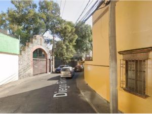 Casa en Venta en El Reloj Coyoacán