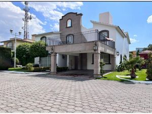 Casa en Renta en La Providencia Metepec