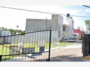 Casa en Venta en El Pueblito Corregidora