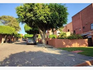 Casa en Venta en Bosques de Palmira Cuernavaca