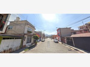 Casa en Venta en Fuentes del Valle Tultitlán