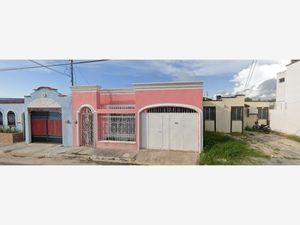 Casa en Venta en Villa Naranjos Campeche