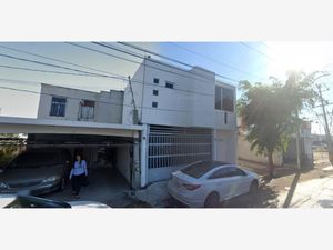 Casa en Venta en Privadas la Estancia Culiacán