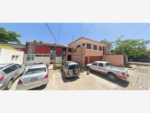 Casa en Venta en 2do. Sector FIDELAC Lázaro Cárdenas