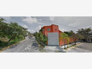 Casa en Venta en Burgos Bugambilias Temixco