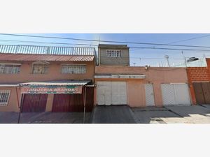 Casa en Venta en Viveros de Xalostoc Ecatepec de Morelos